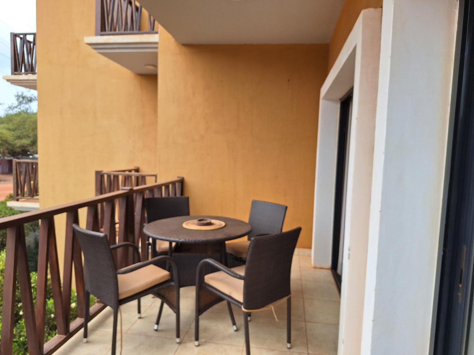Forest View Apartments Kololi Εξωτερικό φωτογραφία